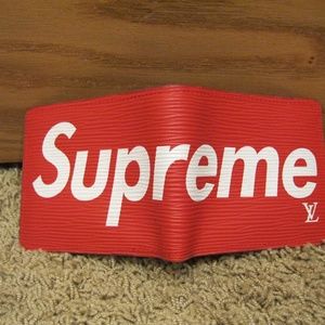 Supreme LV Wallet Billfold